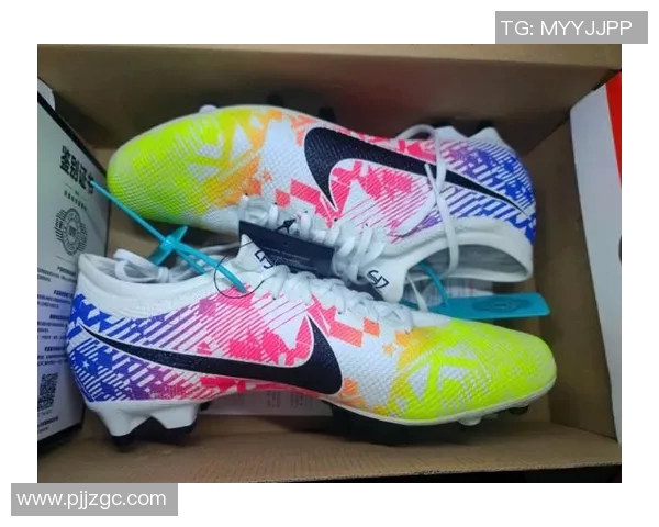 足球明星专属系列足球鞋助力球场表现提升尽显风采与个性魅力